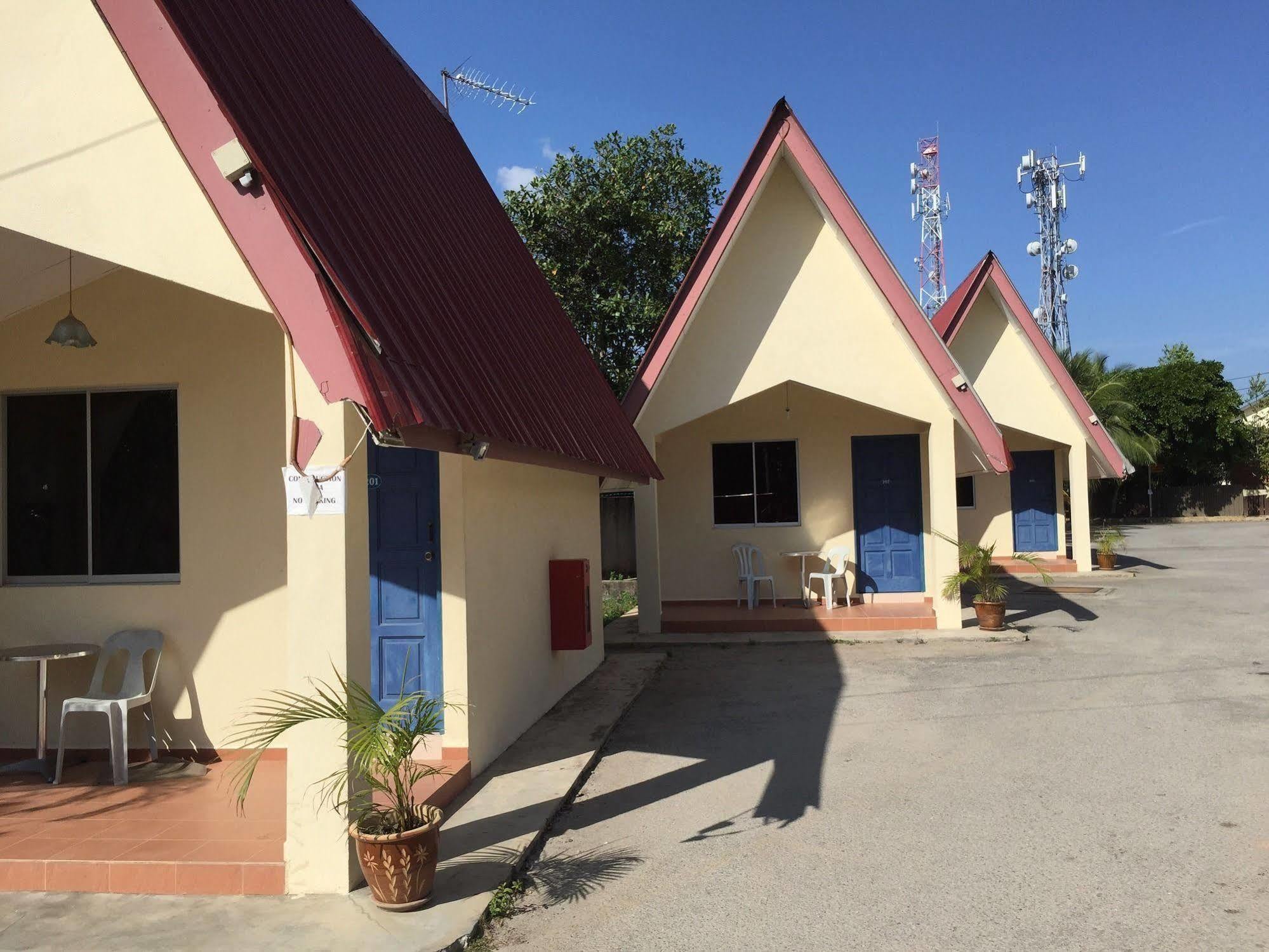 Adina Drive In Motel Langkawi Exterior foto
